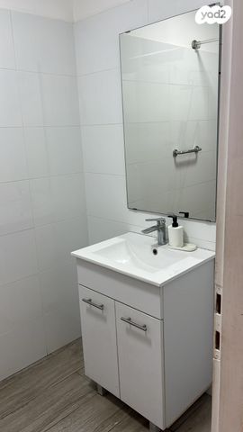 דירה, הרצל 23, מרכז העיר, חדרה