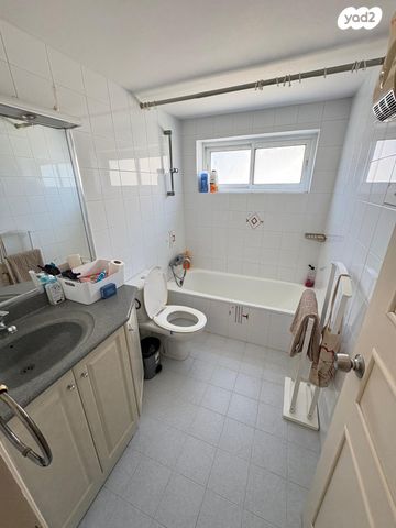 בית פרטי/ קוטג', הגליל 83, גבעת סביון, גני תקווה