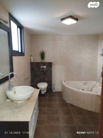 יחידת דיור, הדקל 6, שאר העיר, חצור הגלילית