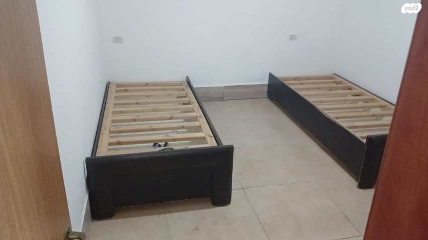 יחידת דיור, הנביאים 12, אביב, ראש העין