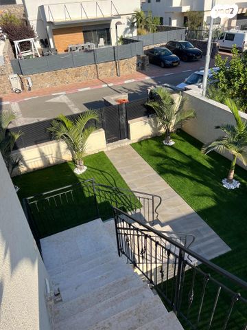 דירה, האירוסים 104, גבעת אבני, גבעת אבני