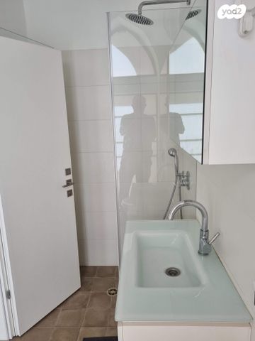 דירה, שמעיה 9, צפון יפו, המושבה האמריקאית-גרמנית, תל אביב יפו