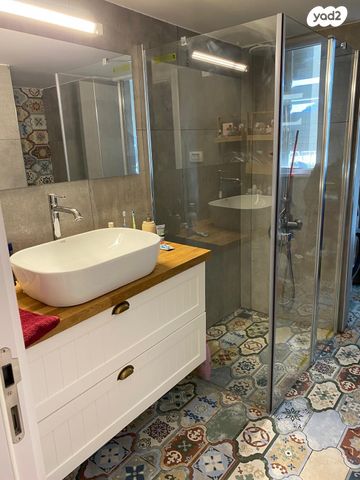 דירה, דרך סטלה מאריס 17, עבאס, חיפה