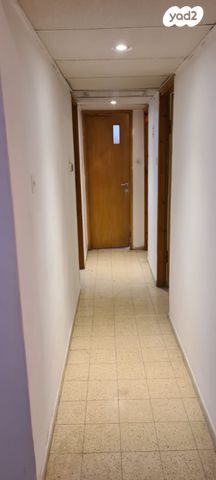 דירה, הירדן 38, שיכון ב', קרית שמונה