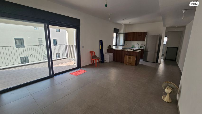 חסידי האומות 18