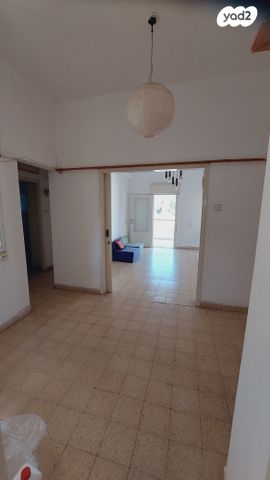 דירה, הגליל 14, נווה שאנן, חיפה