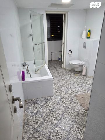 דירה, העצמאות 84, קרית גיורא, אור יהודה