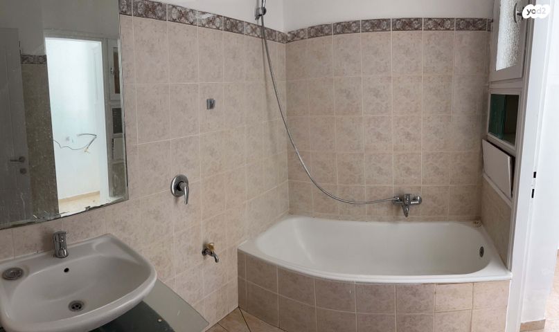 דירה, ביל"ו 64, ב' / צפון מערב העיר, רחובות