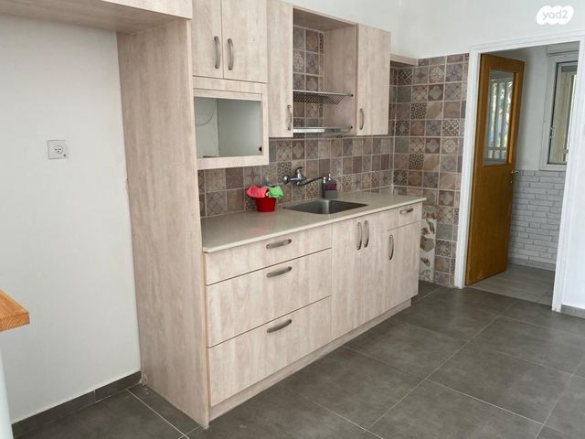 דירה, אשכולות 80, הגליל, כרמיאל