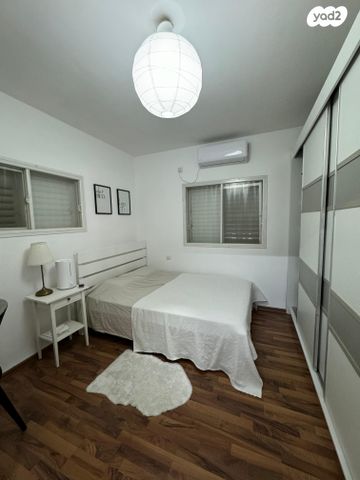 הנרייטה סולד 15