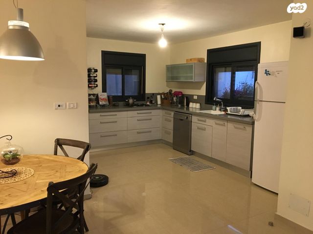 בית פרטי/ קוטג', קרית יערים 55, קרית יערים, גבעת זאב