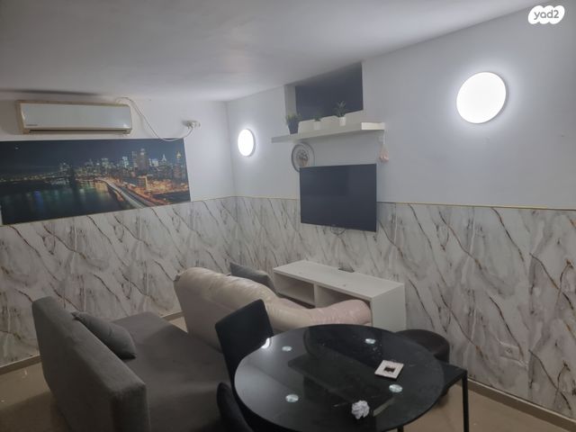 מרתף/ פרטר, יצחק בן דוד 14, נחלת יהודה, ראשון לציון