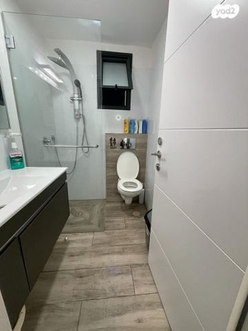 דירה, הרקפת 91, שיכוני המזרח, ראשון לציון