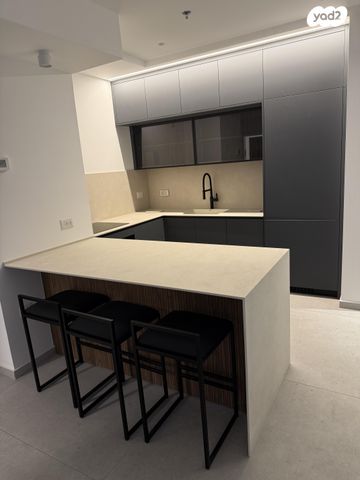 דירה, תוצרת הארץ 5, נחלת יצחק, תל אביב יפו