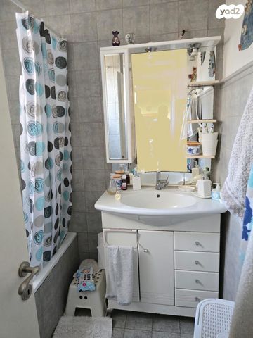 גג/ פנטהאוז, קהילת פראג 8, יוספטל, פתח תקווה