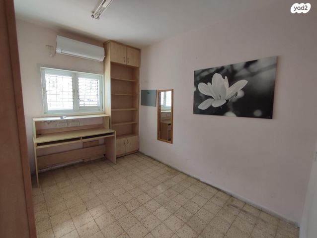 דירה, מנחם 3, הר שלום, בני ברק