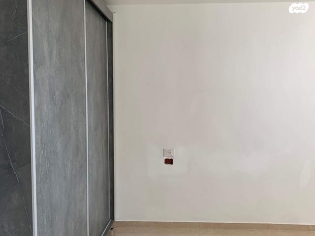 דירה, מעונות ברכה 2, השומר, ראשון לציון