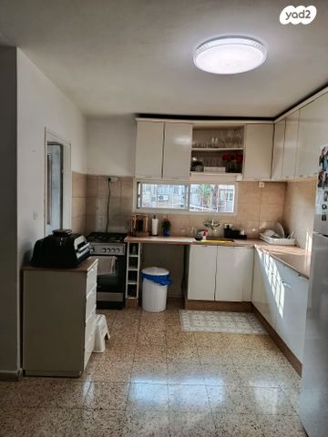 דירה, הארבעה 52, פסגת זאב, ירושלים