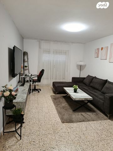 דירה, הארבעה 52, פסגת זאב, ירושלים