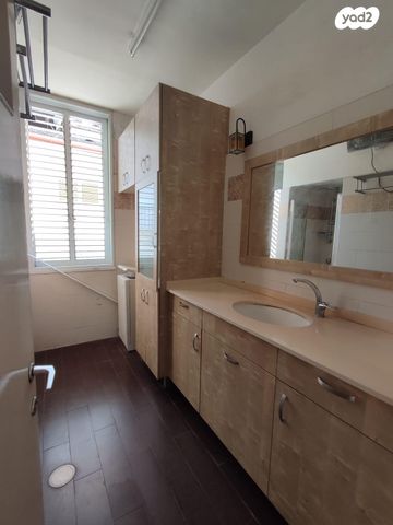 דירה, מנחם 3, הר שלום, בני ברק