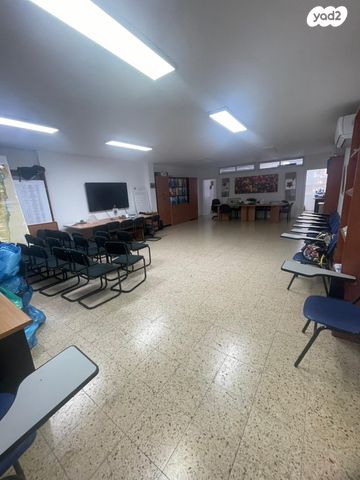 דרך זאב ז'בוטינסקי 54