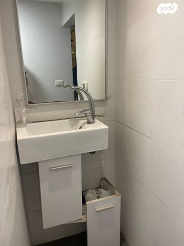 משרדים, גנרל פייר קניג 39, תלפיות תעשיה ומסחר, ירושלים