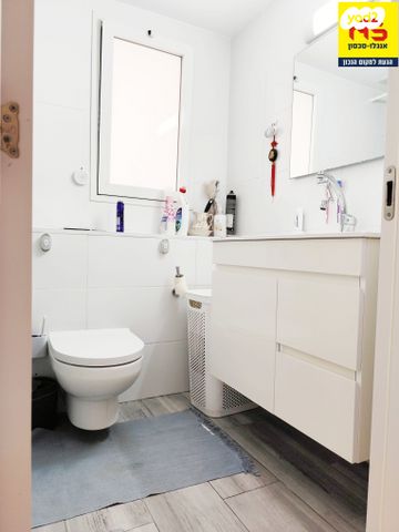 דירה, יסוד המעלה, הוד השרון