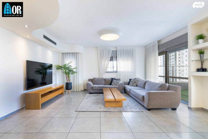 שדרות האלונים 