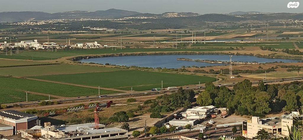 דירה, הורדים, רמות יצחק, נשר