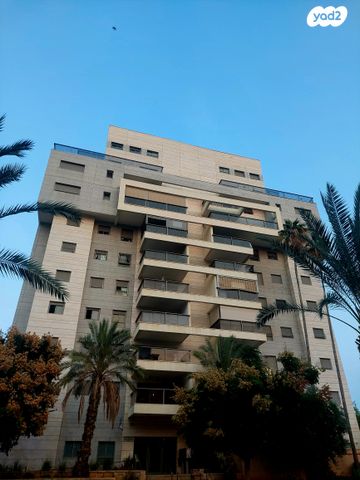 דירה, הרב יעקב ברמן 2, רחובות המדע, רחובות