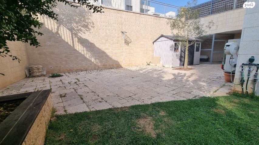 דירת גן, שער הגיא, יקנעם עילית