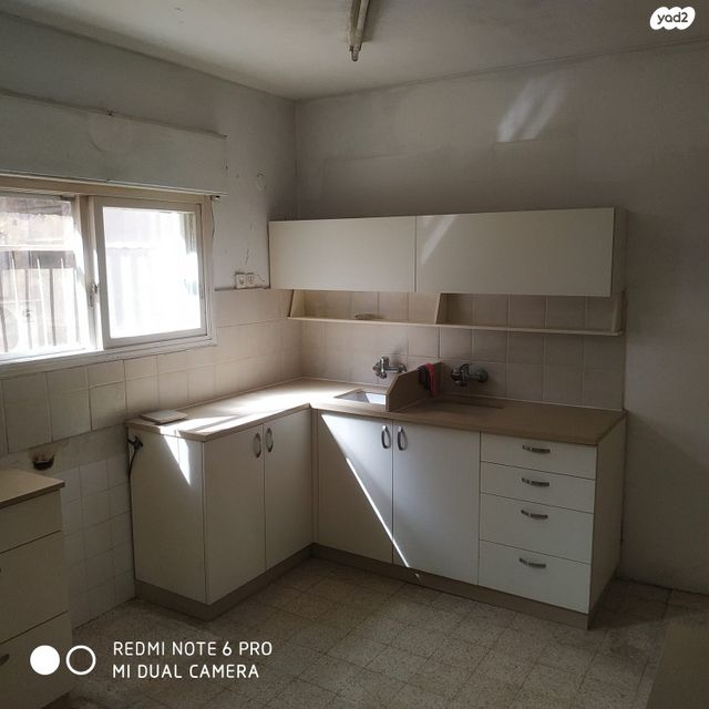 דירה, גבעת סביון, גני תקווה