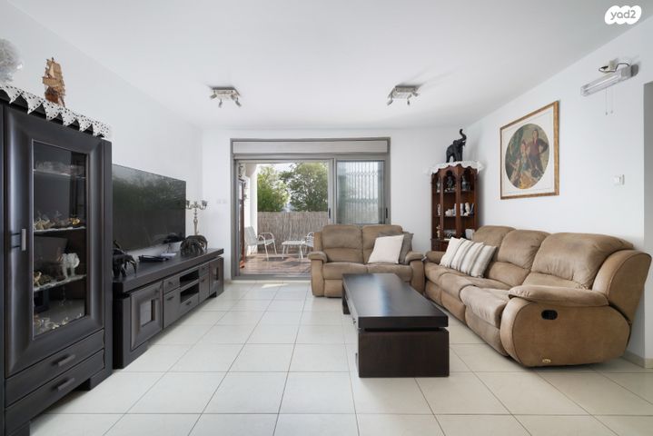 דירת גן, סביוני נצר סירני, נס ציונה