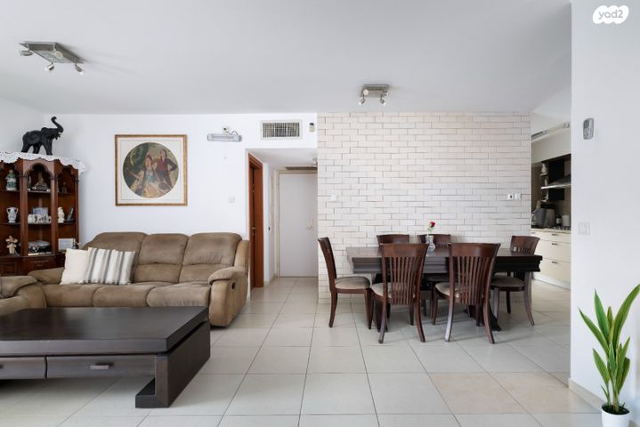 דירת גן, סביוני נצר סירני, נס ציונה