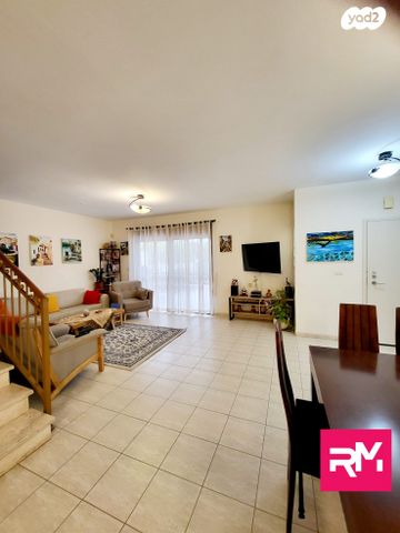 בית פרטי/ קוטג', מושבה מרכז, זכרון יעקב