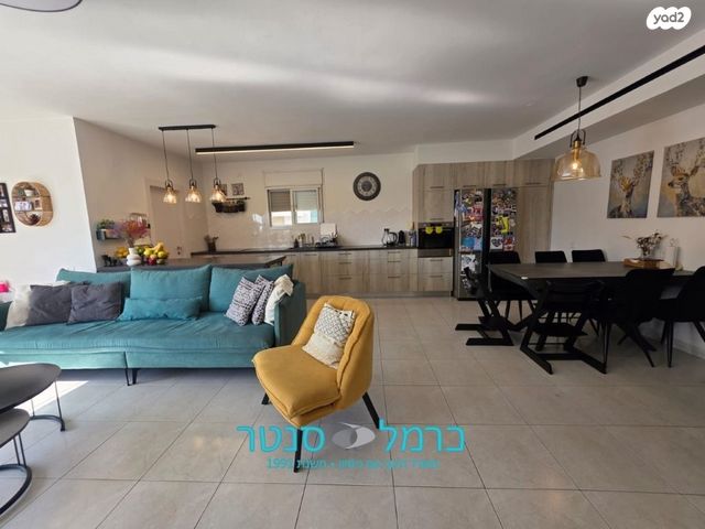 גג/ פנטהאוז, רוממה, חיפה