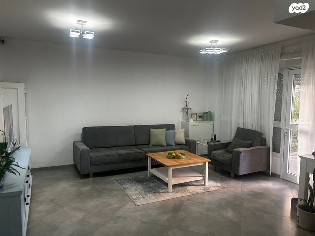 יצחק בן צבי 6