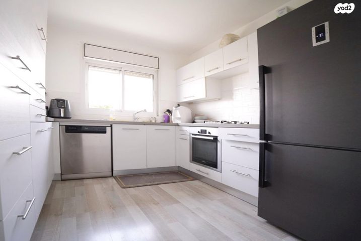 דירה, עמק האלה, הנביאים, מודיעין מכבים רעות