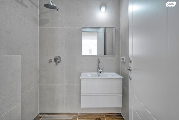 דירה, מודיליאני 12, הצפון החדש - דרום, תל אביב יפו