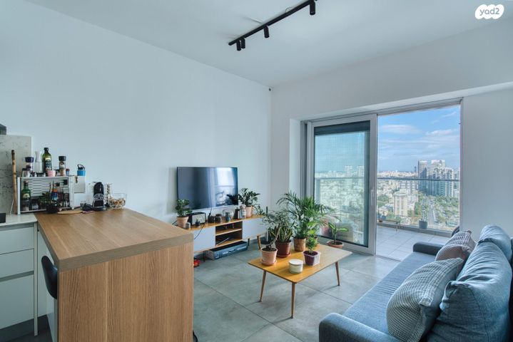 דירה, דרך מנחם בגין 144, מונטיפיורי, הרכבת, תל אביב יפו