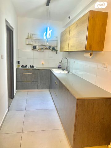 גג/ פנטהאוז, רובע ג', אשדוד