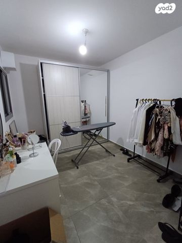 דירה, נתיבות