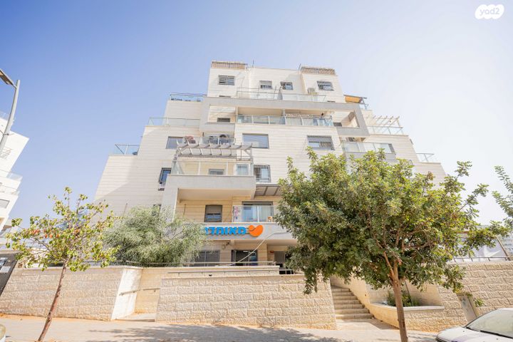 דירה, רמת עזרא / רמת בית שמש ד-2, בית שמש