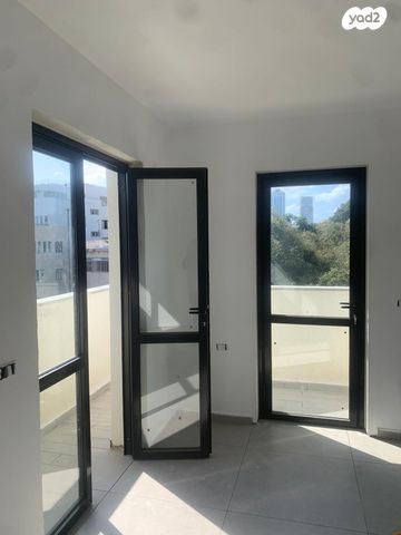 דירה, המלך ג'ורג' 28, לב תל אביב, לב העיר צפון, תל אביב יפו