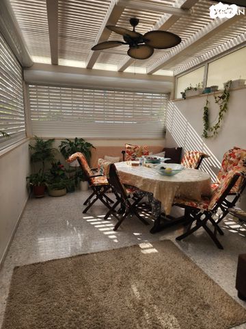 בית פרטי/ קוטג', יצחק רבין, ניסן, חדרה