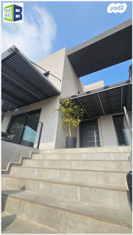 דו משפחתי, ד"ר שמעון היימן, נאות הדרים, גן יבנה