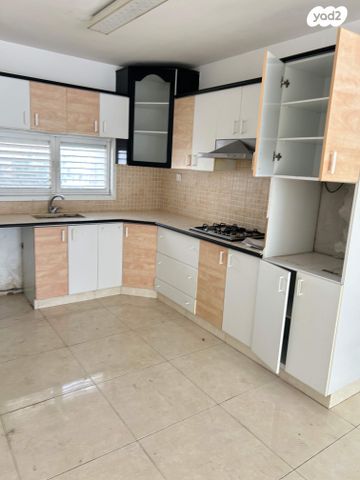 בית פרטי/ קוטג', עובדיה בן שלום, נתניה