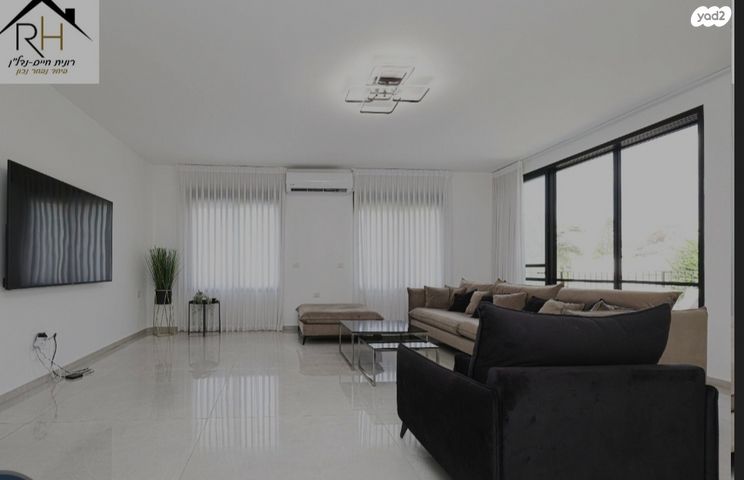 בית פרטי/ קוטג', הפרג, אורנית