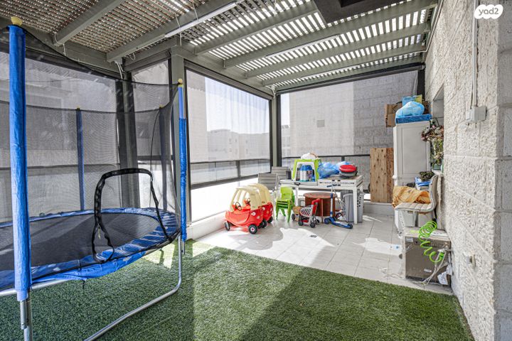 גג/ פנטהאוז, דובב מישרים / רמת בית שמש ד-1, בית שמש