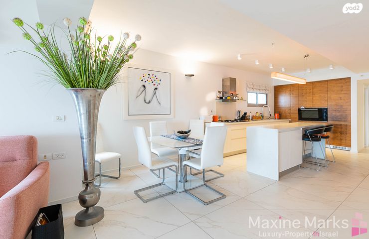 דירה, הגילה, נוף הטיילת, נתניה